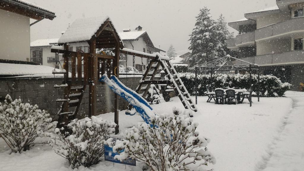 Affittacamere Valchiavenna - Foresteria Lombarda Con Parcheggio Privato Sul Posto! Apprezzata Gestione Familiare Dal 2012, Qualita-Prezzo Top! "Guest-House With Private Parking On Site! Appreciated Family Management Since 2012, Quality-Price Top!" Zewnętrze zdjęcie
